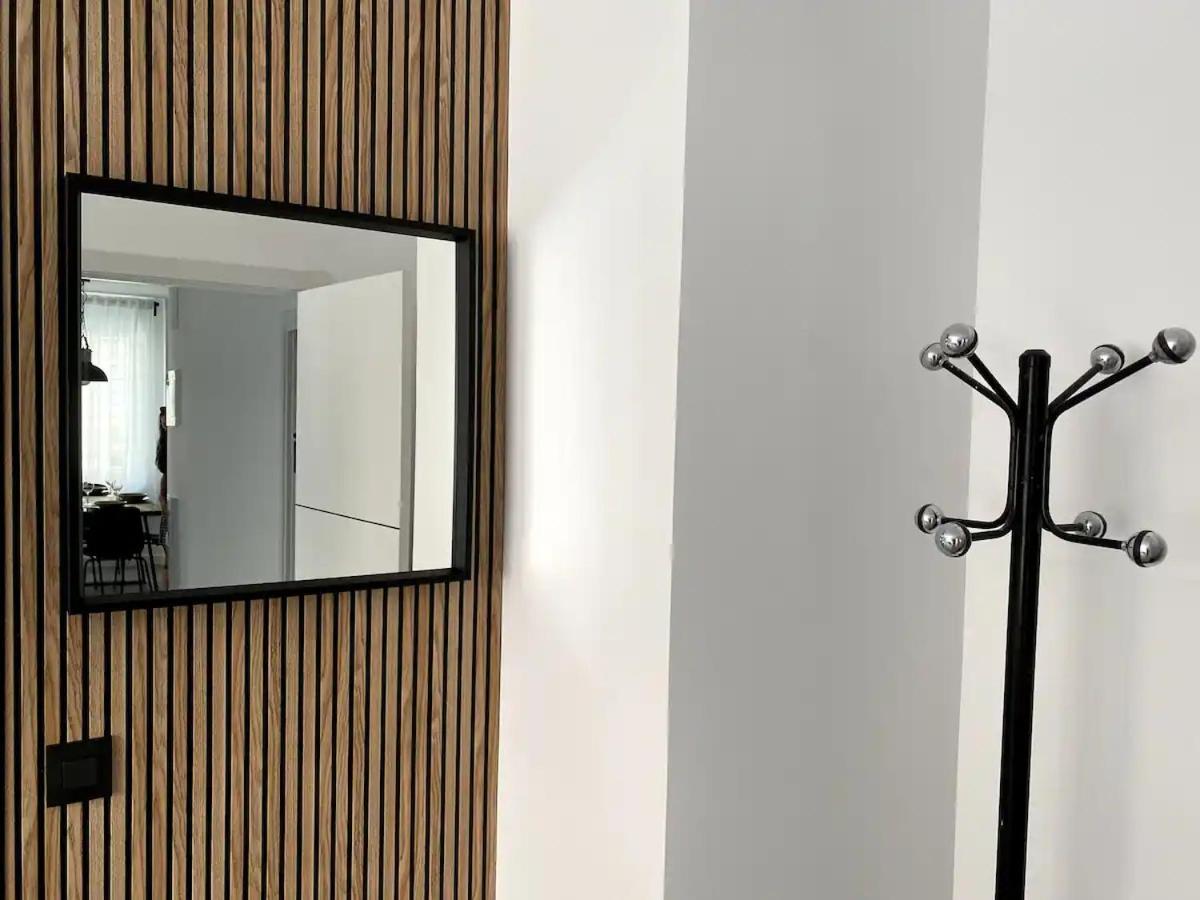 Comodo Familiar En Vt-14903 Apartamento Madrid